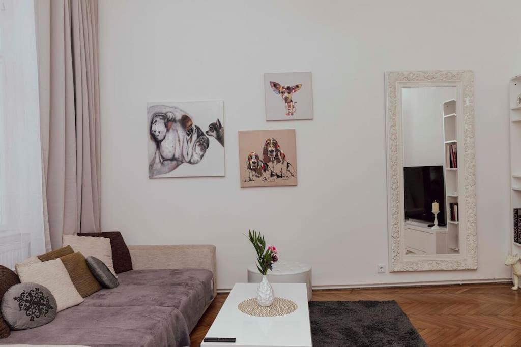 Modern Stylish Comfortable 2 Bedroom Apartment Wien Eksteriør billede