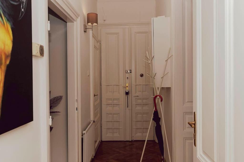 Modern Stylish Comfortable 2 Bedroom Apartment Wien Eksteriør billede