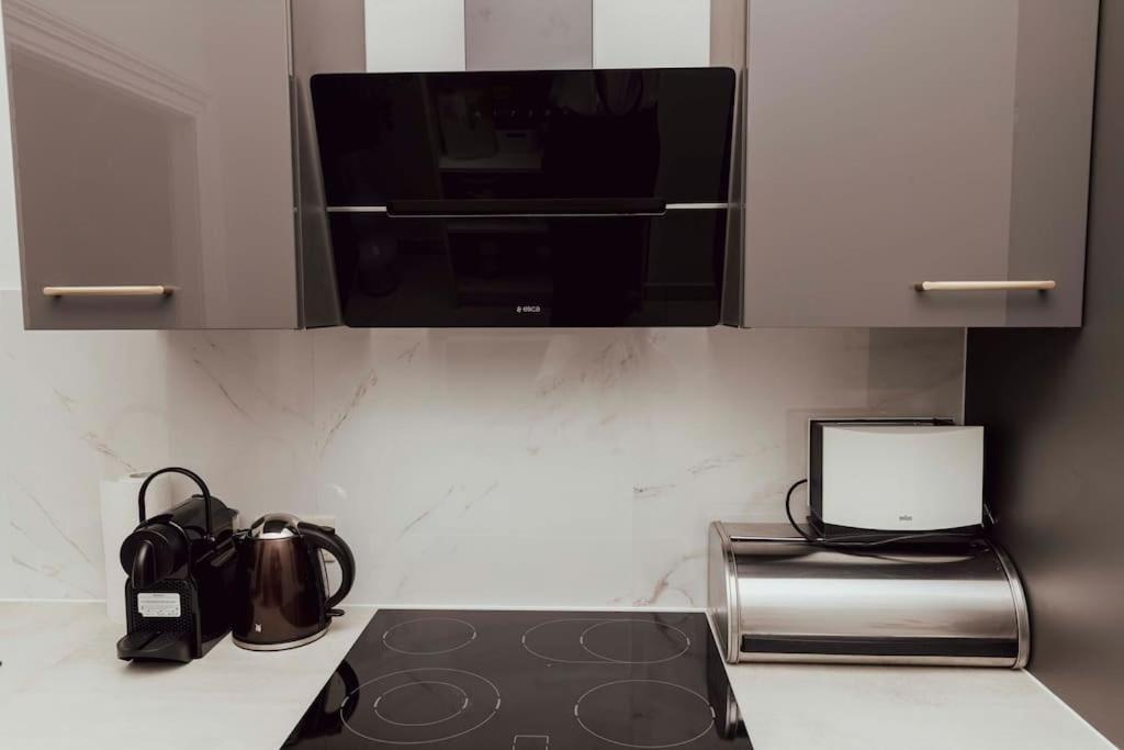 Modern Stylish Comfortable 2 Bedroom Apartment Wien Eksteriør billede