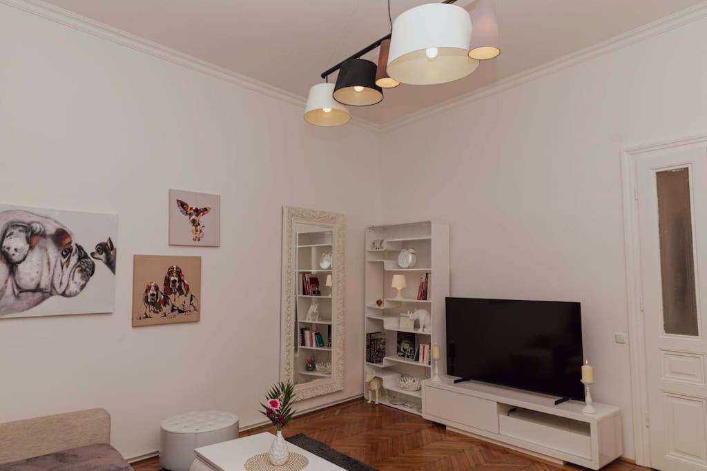 Modern Stylish Comfortable 2 Bedroom Apartment Wien Eksteriør billede